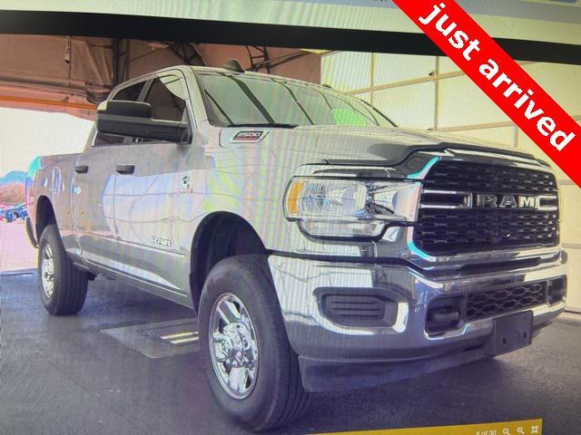 2022 ram 2500 big horn crew cab 4x4 6'4' box