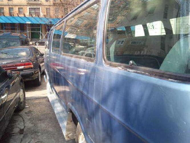 1989 dodge ram wagon 15 passanger in bronx, ny