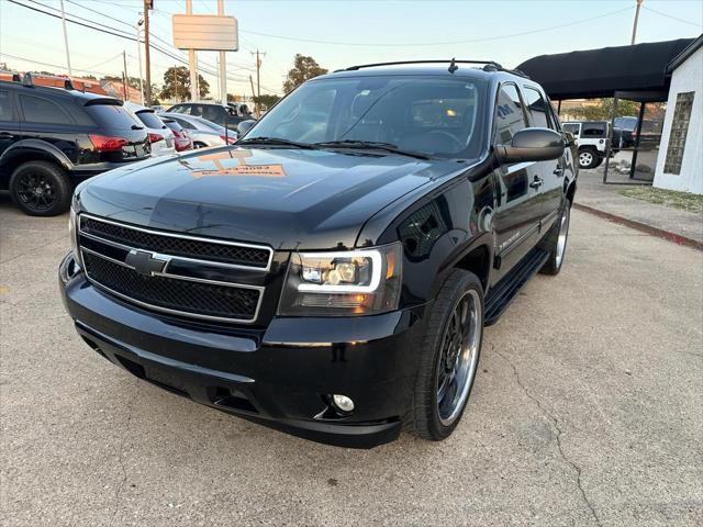 2013 chevrolet avalanche ls