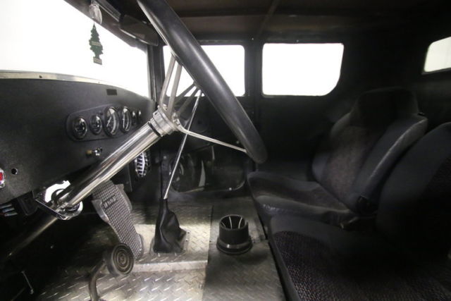custom-built ratrod pickup, 350 v8, auto, unique touches, fast, loud, supercool!