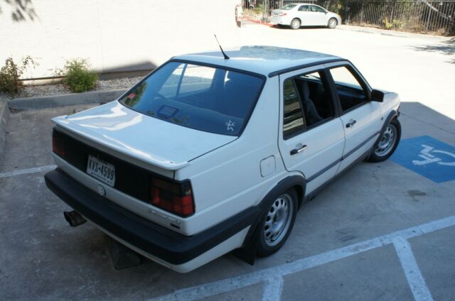 1990 volkswagen jetta gli 16v - your blank canvas