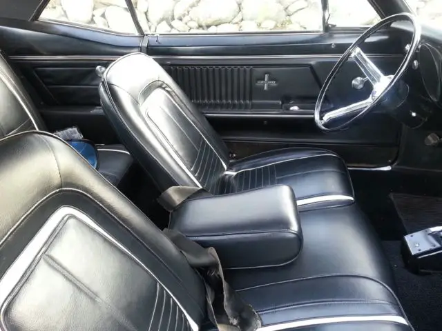 1967 chevy camaro rs hardtop 2-door 3.8l comes w/ 2 motors and trannys