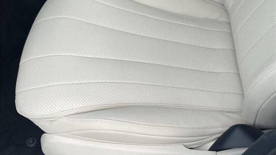 2025 Mercedes-Benz E-Class pinnacle
