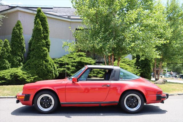 1983 porsche 911 base