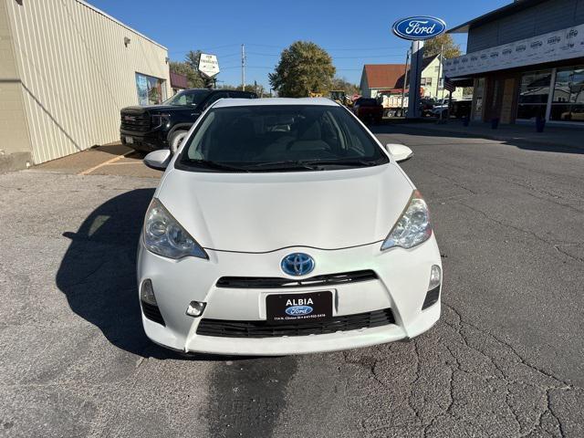 2014 toyota prius c four