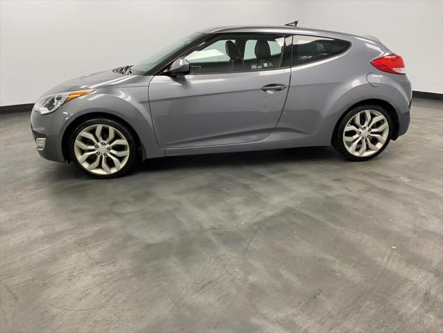 2013 hyundai veloster base
