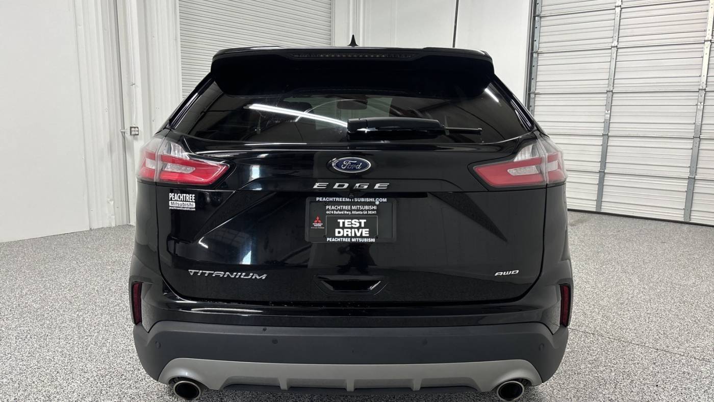 2022 ford edge titanium