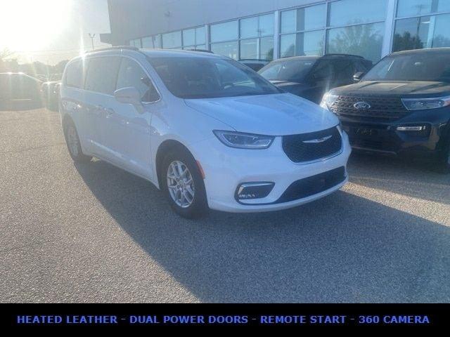2022 chrysler pacifica touring l front-wheel drive passenger van in lowell, michigan