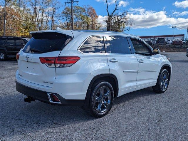 2017 toyota highlander limited platinum