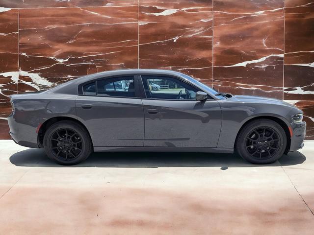 2017 dodge charger sxt