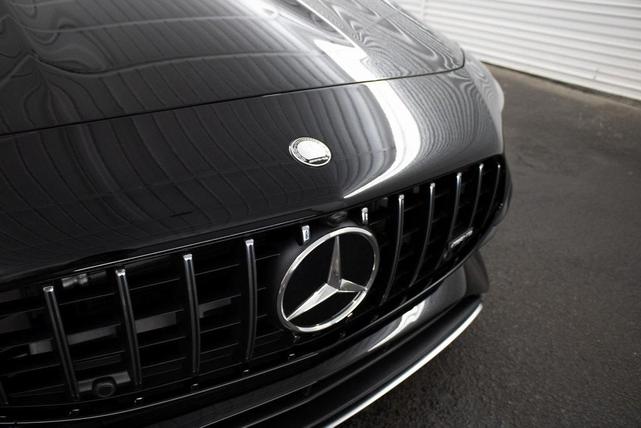 2025 mercedes-benz amg cla 35 base