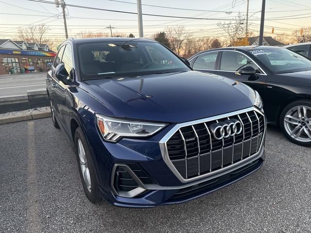 2022 audi q3 premium plus