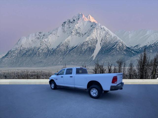 2017 ram 2500 tradesman crew cab 4x4 8' box