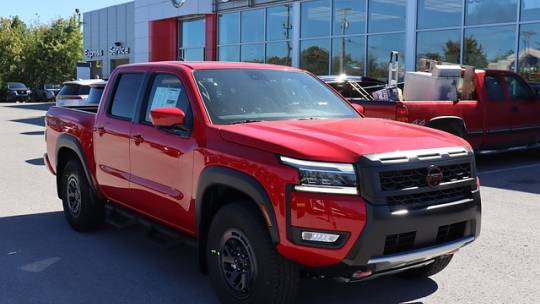 2025 Nissan Navara (Frontier) pro-4x
