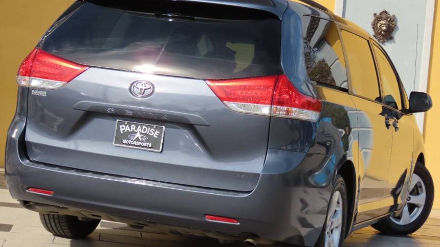 2013 toyota sienna
