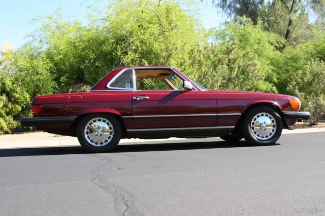 1988 2 dr convertible used 5.6l v8 16v automatic rwd convertible