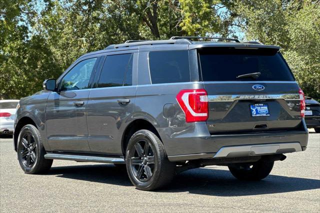 2021 ford expedition xlt
