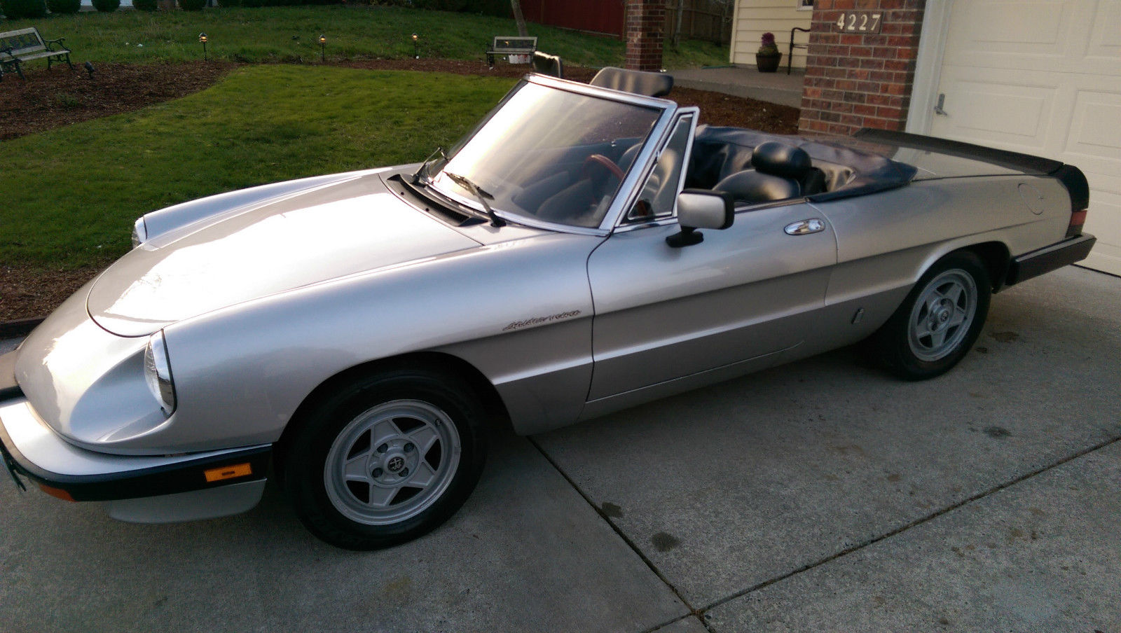1984 alfa romeo spider veloce with 89,956 original miles worldwide reserve
