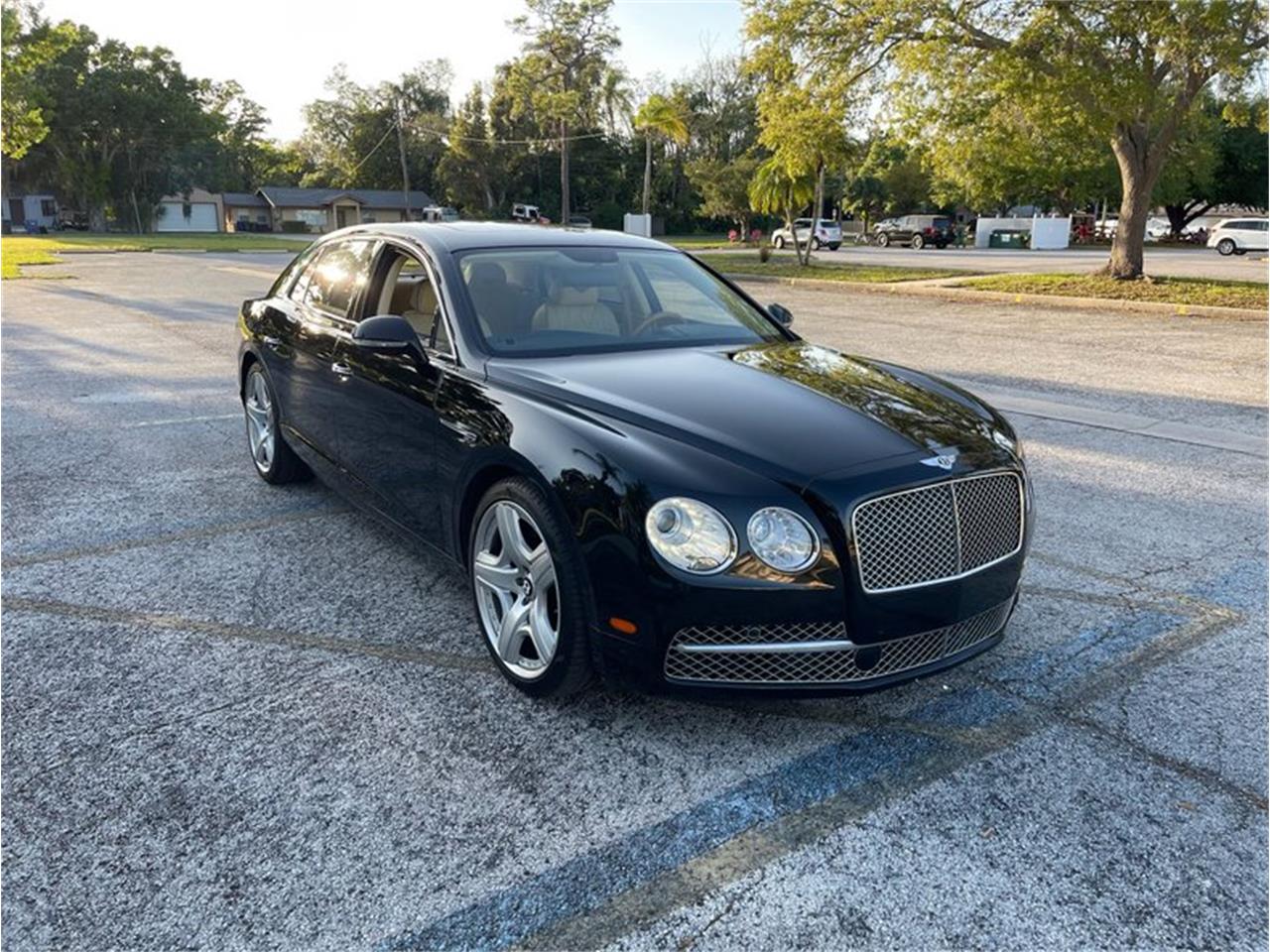 2014 bentley flying spur