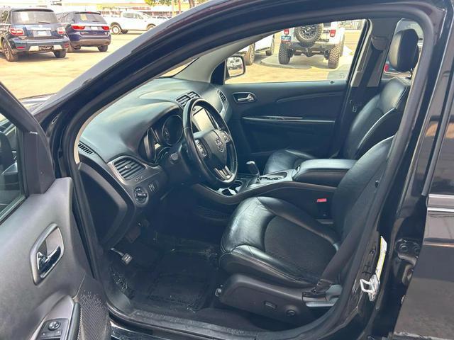 2016 dodge journey crossroad