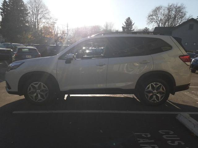 2024 subaru forester premium