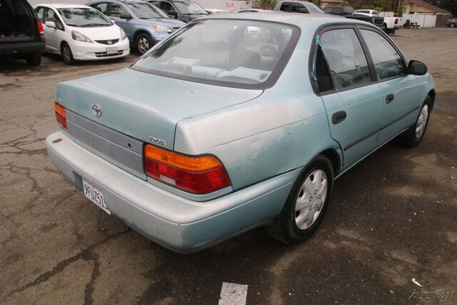 (omr) 1994 toyota corolla dx 4 cylinder 1.8l automatic no reserve