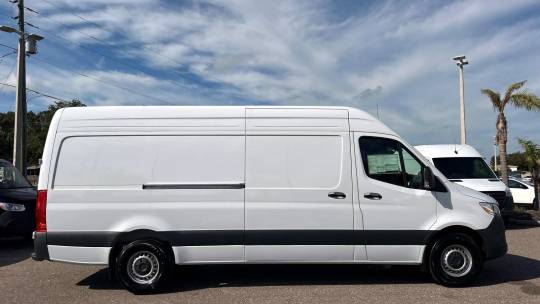 2025 Mercedes-Benz Sprinter