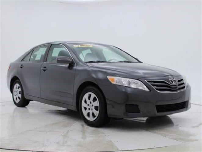 2010 toyota camry le in columbus, oh
