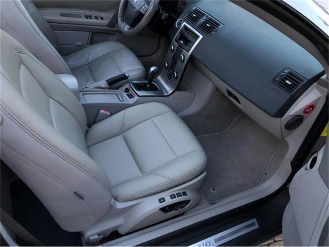 2007 volvo c70 in cadillac, michigan