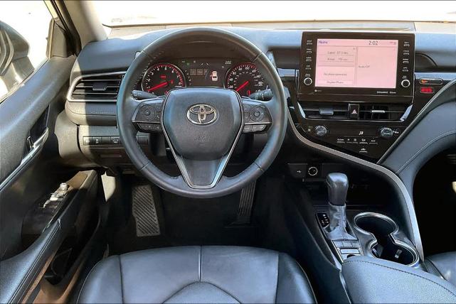 2022 toyota camry xse