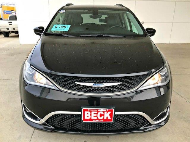 2017 chrysler pacifica touring-l touring-l 4dr mini-van for sale in ames, south dakota