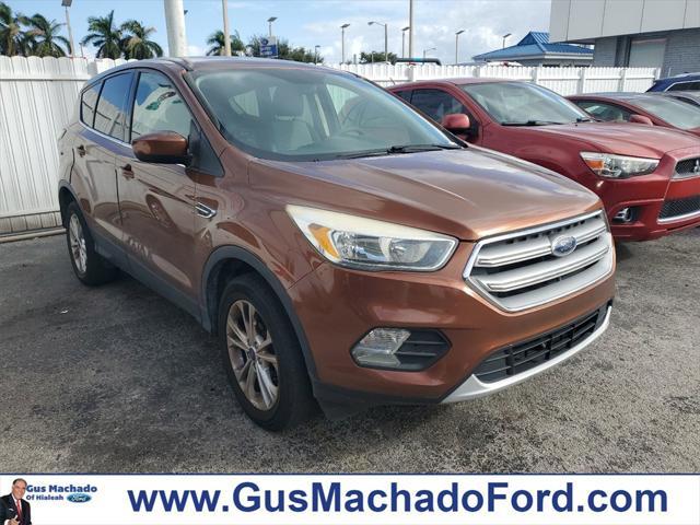 2017 ford escape se