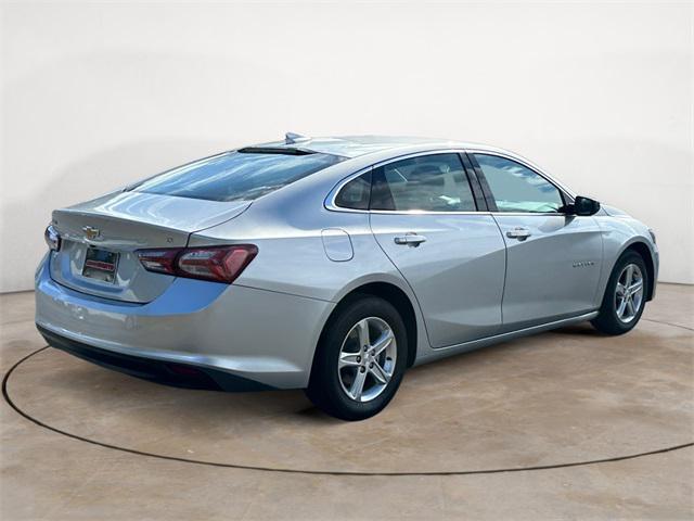 2022 chevrolet malibu fwd lt
