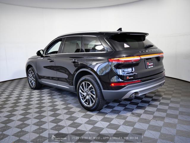 2022 lincoln corsair standard