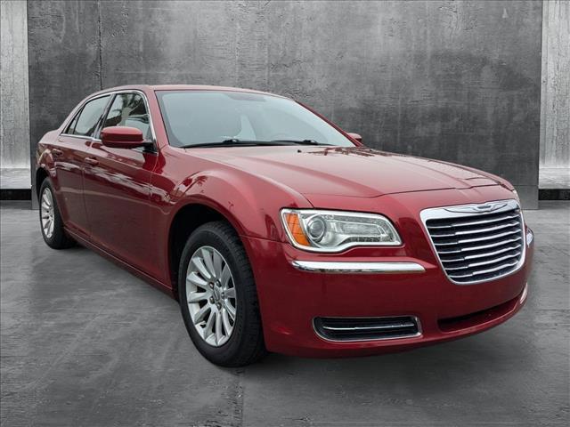 2011 chrysler 300 t mulliner