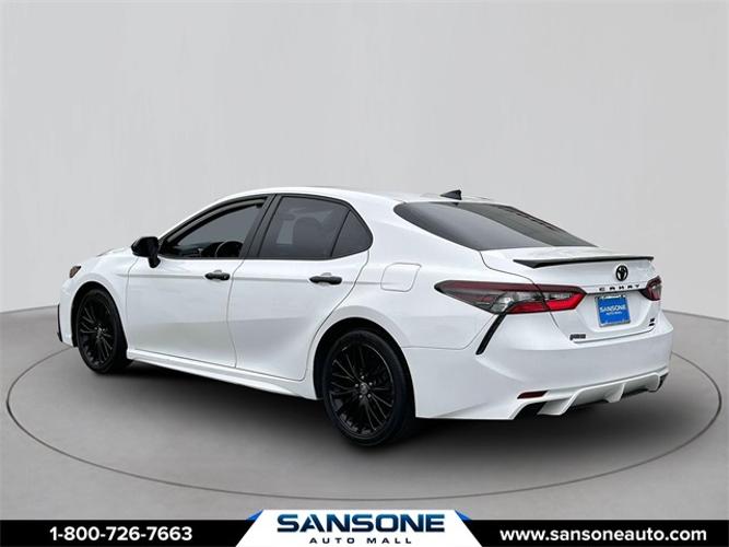 used 2022 toyota camry se nightshade