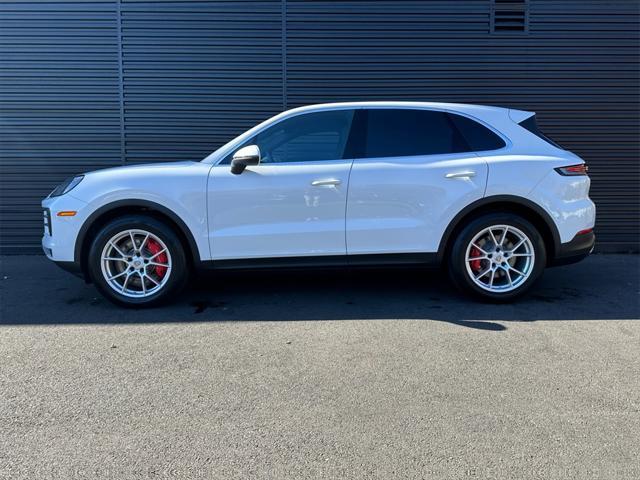 2024 porsche cayenne s