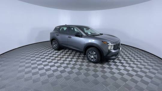 2025 Nissan Kicks