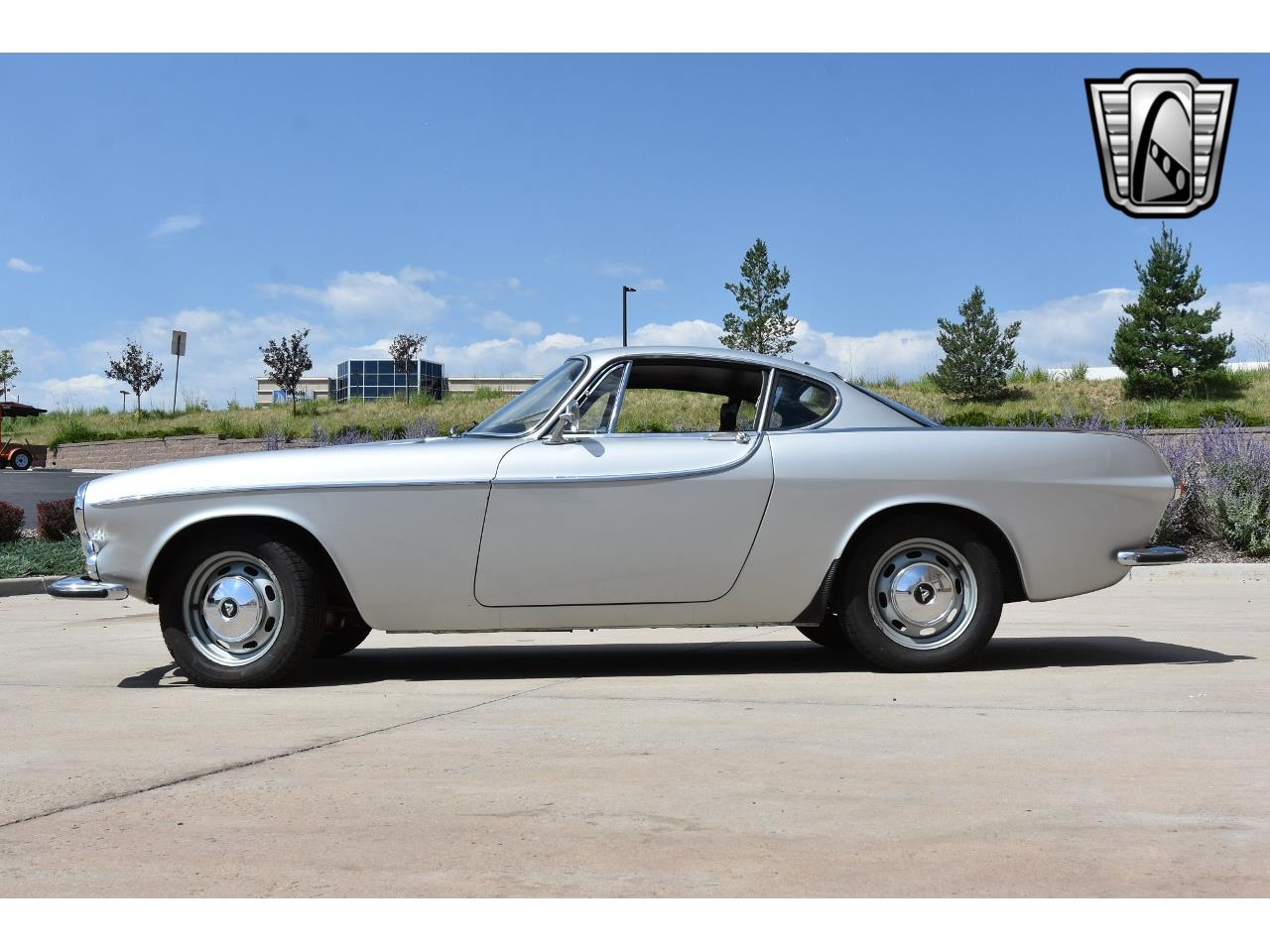 1965 volvo p1800e