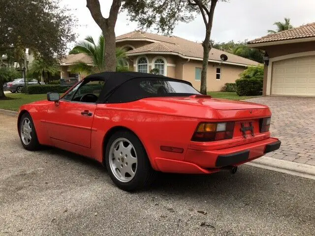 sport seats,new top & interior,guards red,manual transmission,newtires,bluetooth
