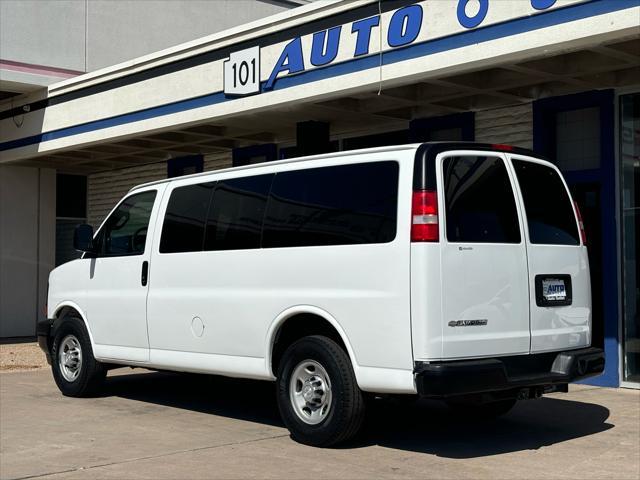 2017 chevrolet express 2500 ls