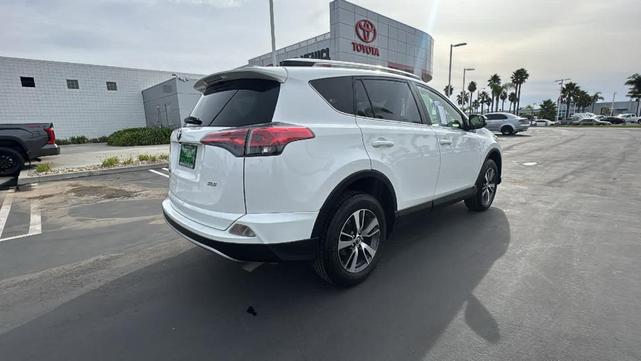 2016 toyota rav4 xle