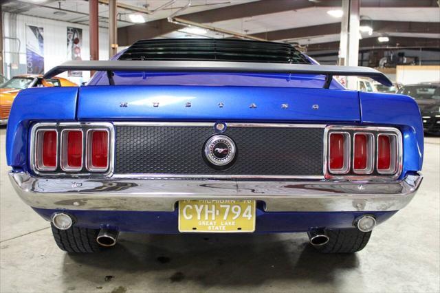 1970 ford mustang base