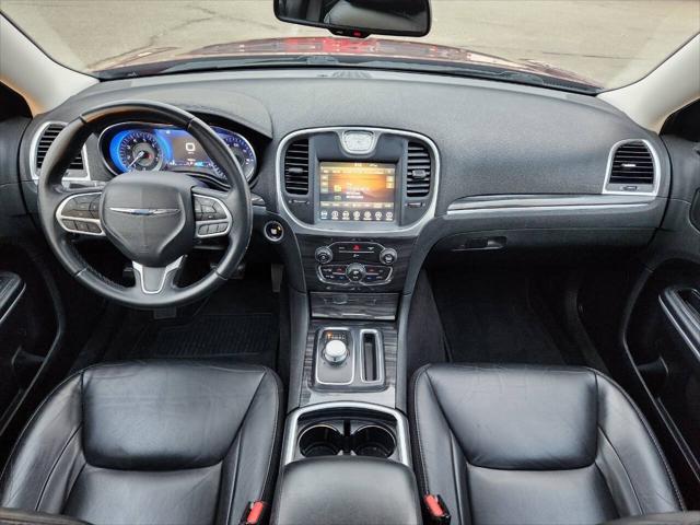 2018 chrysler 300 touring