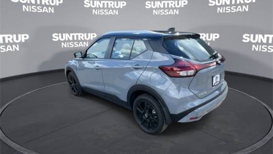 2023 nissan kicks sv