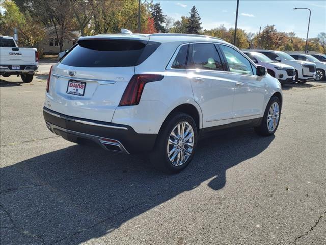 2022 cadillac xt5 premium luxury
