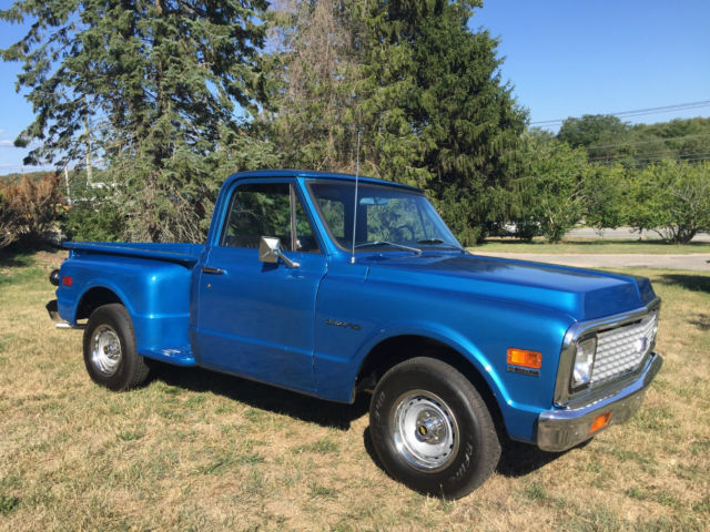 1971 chevrolet c-10 stepside chevy v8