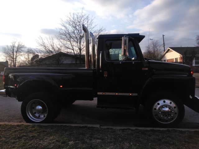 custom international s1600 supertruck