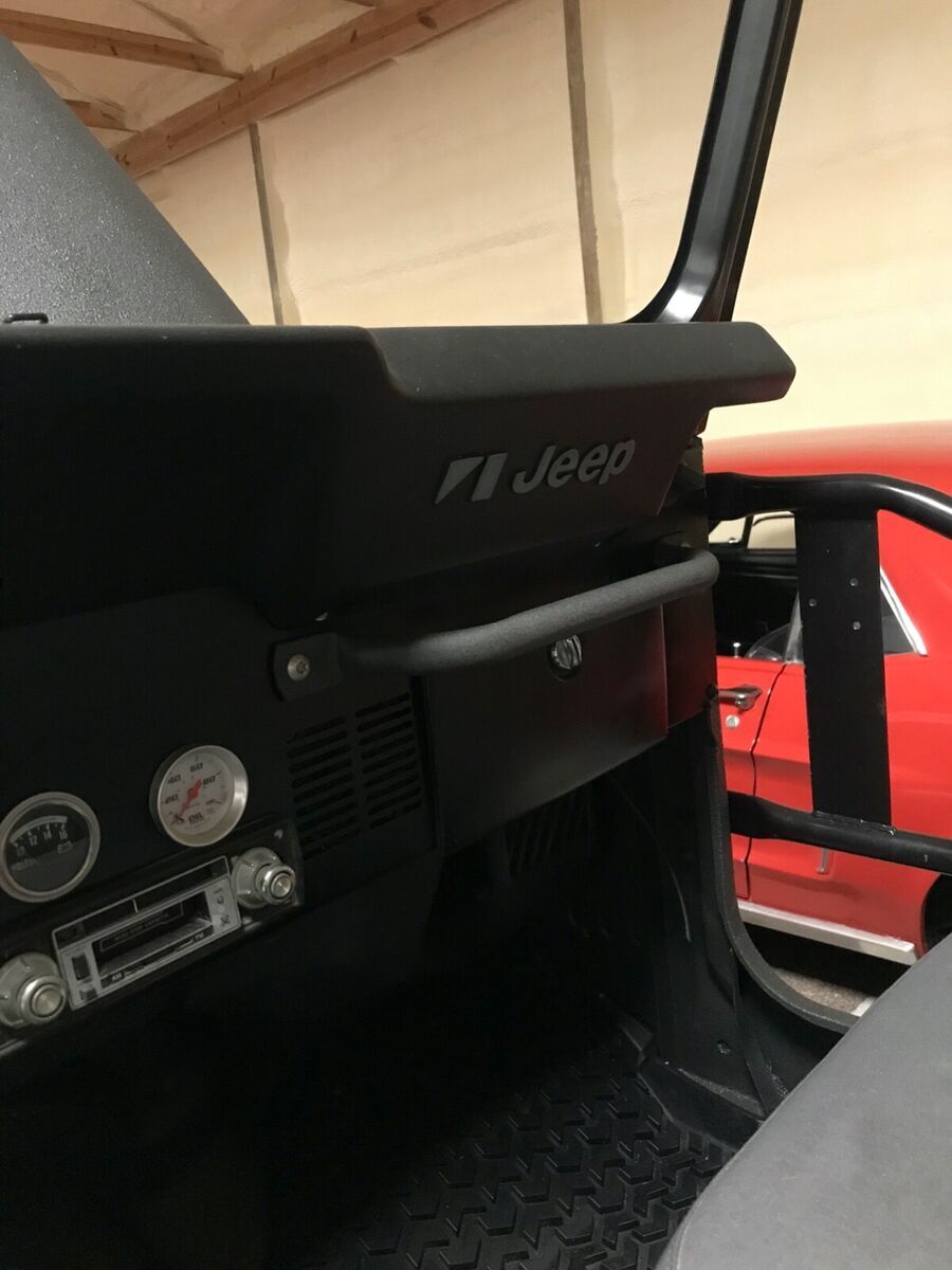 1984 jeep cj7 - lifted, nice tires, bedliner, 5 speed manual