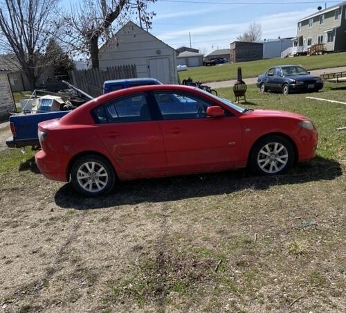 pending mazda 3s 2008 new blow heater, new alternator new battery new spark plug